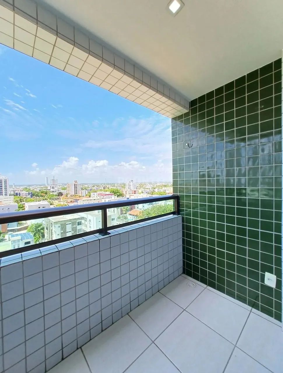 Oportunidade em Candeias! 3 Quartos, 1 Suíte, 67m²  Edifício Porto Fino - Foto 4