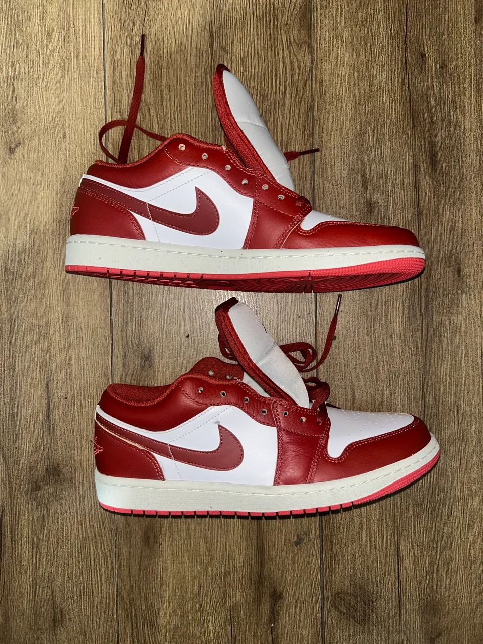 Jordan 1 Low - Dune Red