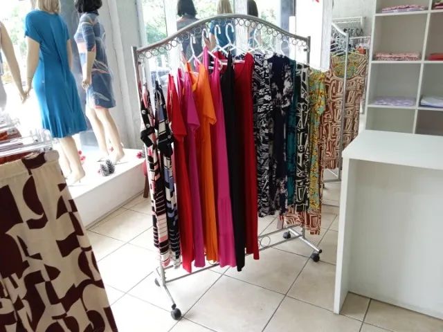 Arara c/ rodas em Aço Cinza 170 cm x 117 cm x 42 cm - Foto 3