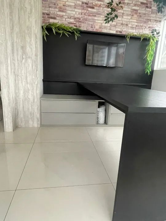 MESA DIRETORIA COM PAINEL - CRIARE - Foto 5