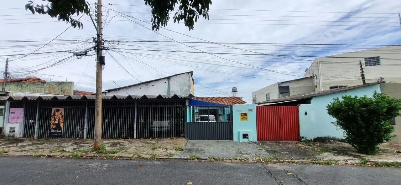 Casa com 3 quartos à venda, 304 m² por R$ 480.000 - Setor Aeroporto - Foto 2