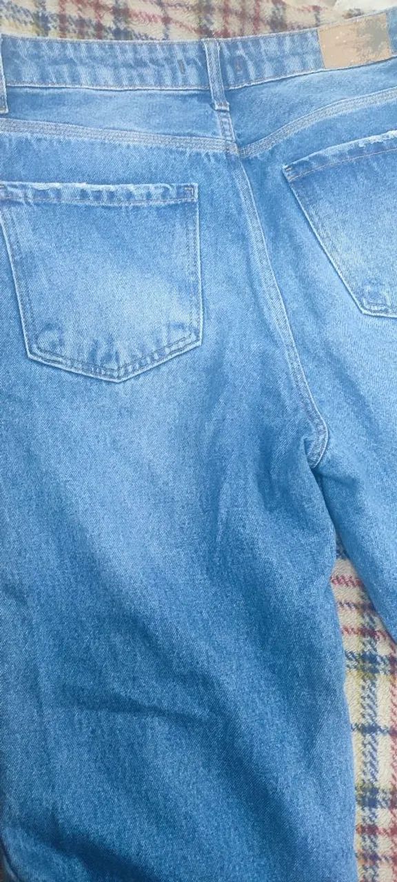 Calça mom jeans Marfino