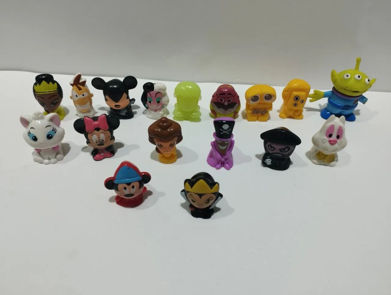 Lote Miniaturas Disney - Personagens Divertidos - Foto 4