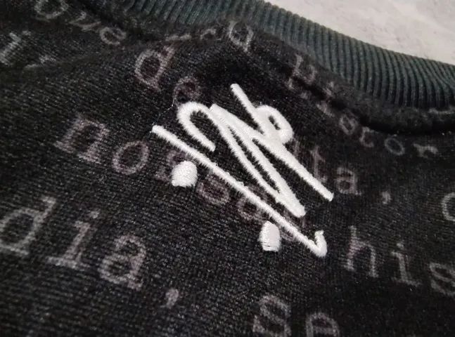 Camisa Oficial Santos Umbro Charlie Brow Jr, tamanho 2GG (66x79cm). Estado de nova. - Foto 6