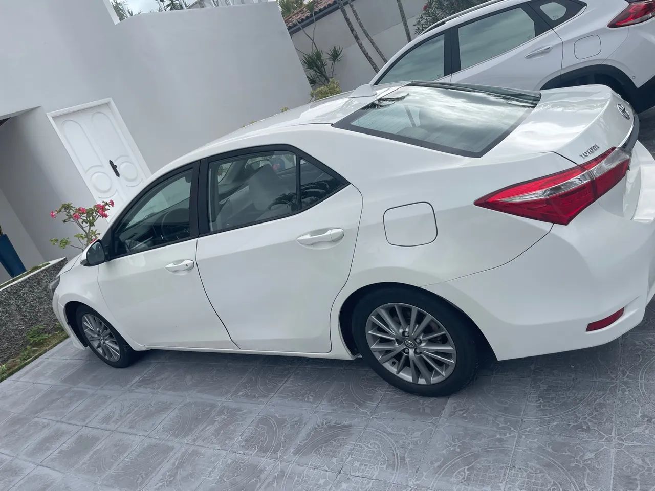 Vende se COROLLA XEI  2015