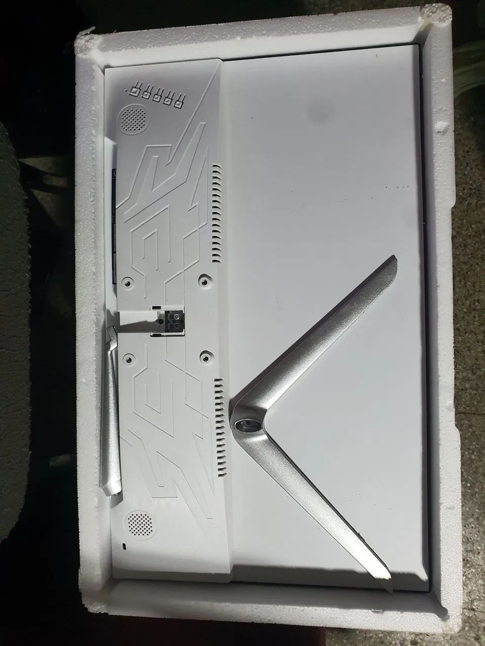 Monitor Curvo R2800
