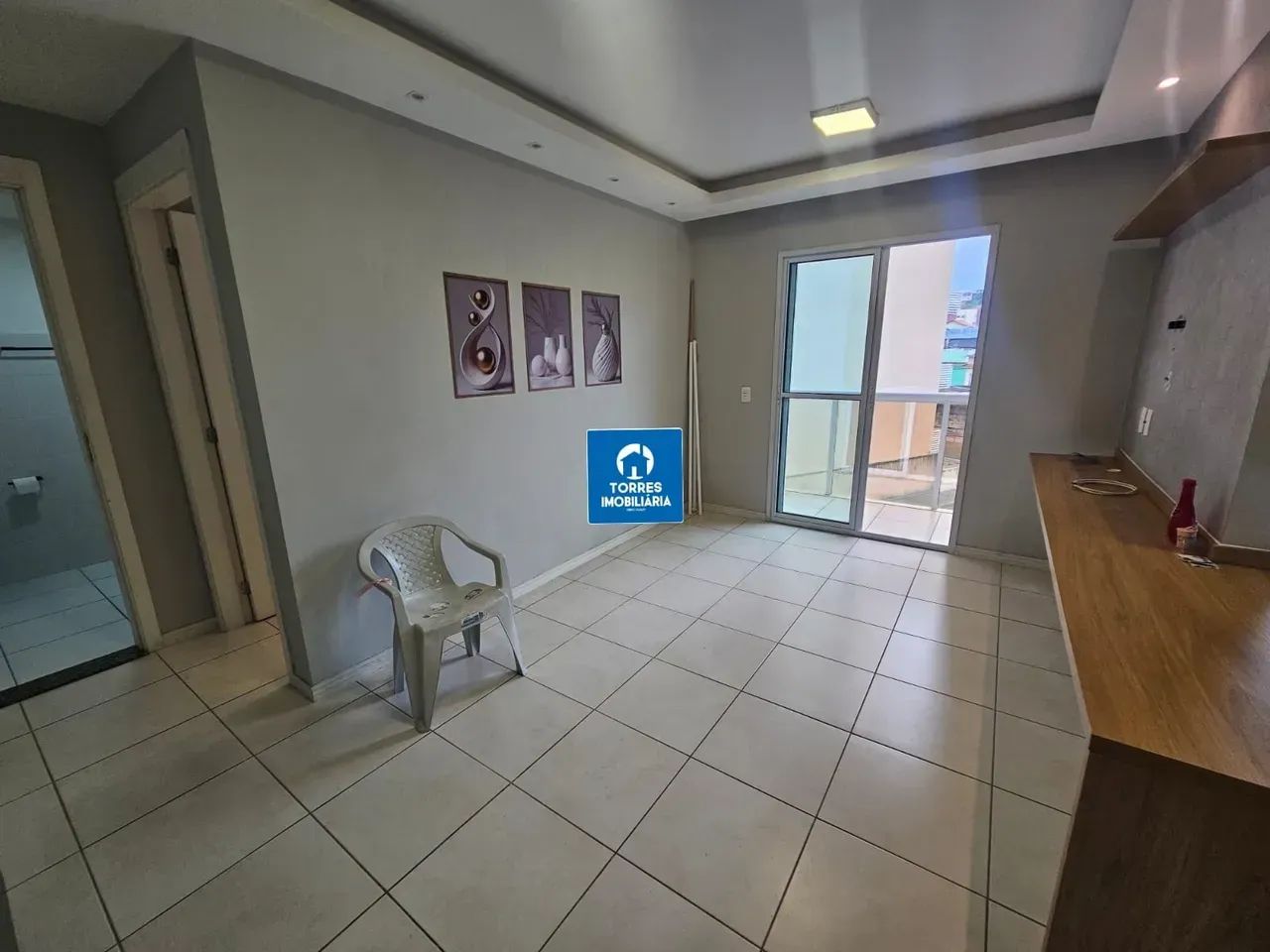 APTO DE 1 QUARTO COM MÓVEIS PLANEJADOS E GARAGEM  JARDIM IMPERIAL - Foto 2