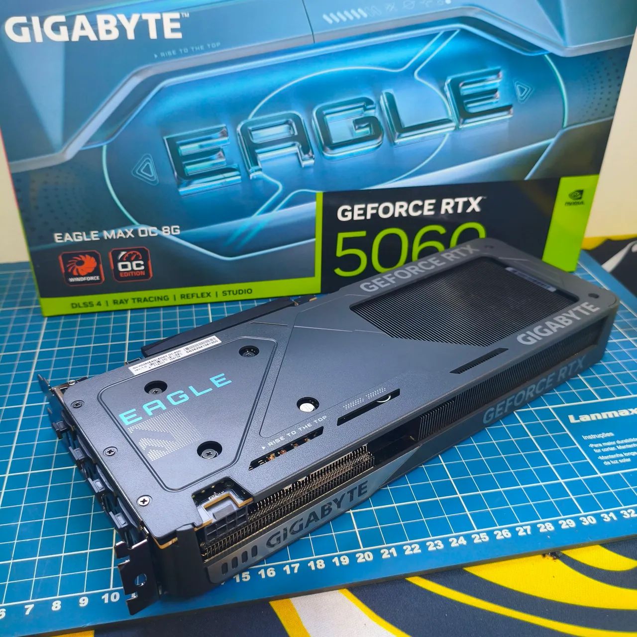 Placa de vídeo RTX 5060 Gigabyte Eagle - Foto 3