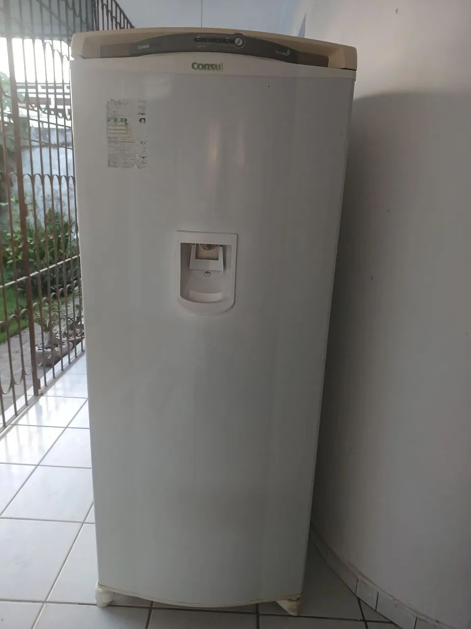 Geladeira Consul frost free 300lts 