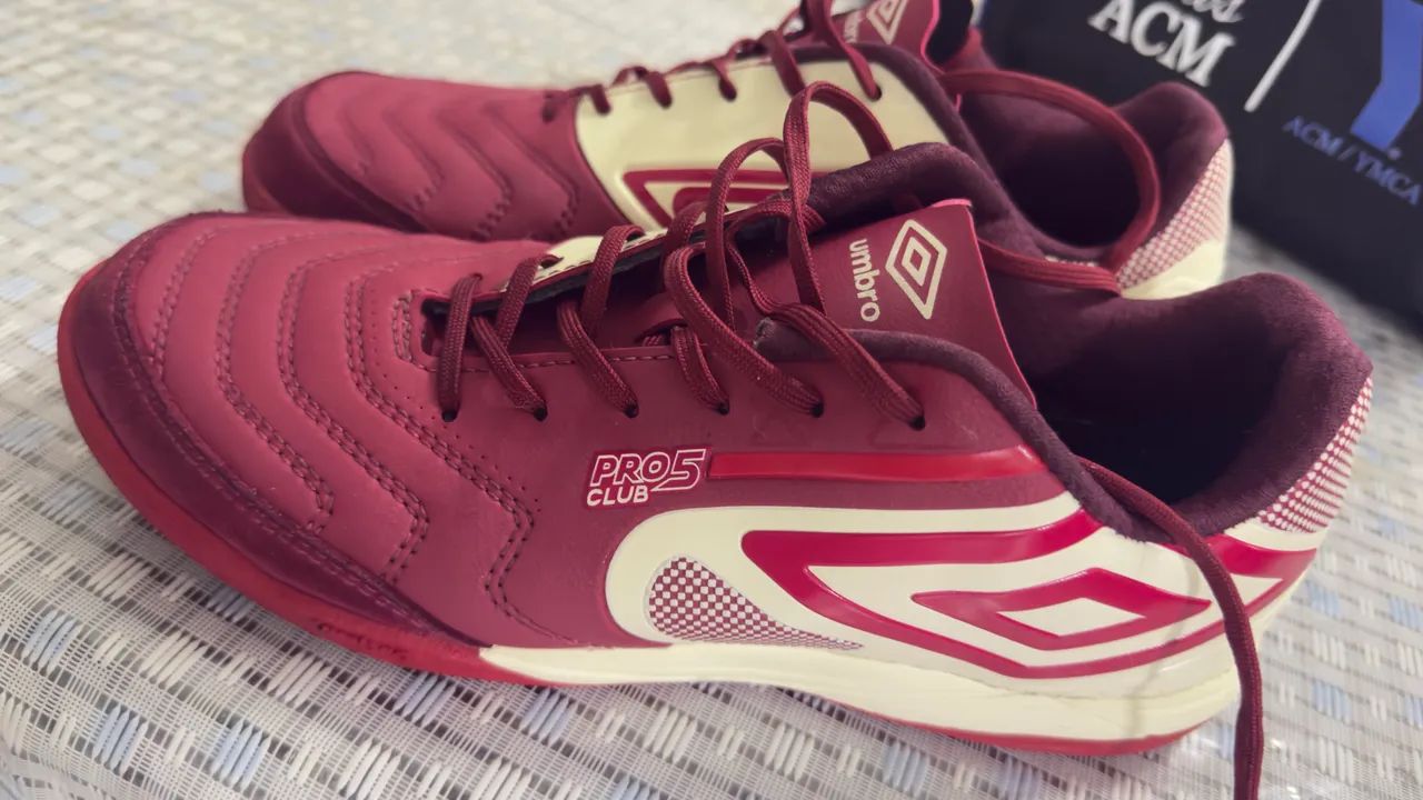 Chuteira Umbro Pro 5 Club