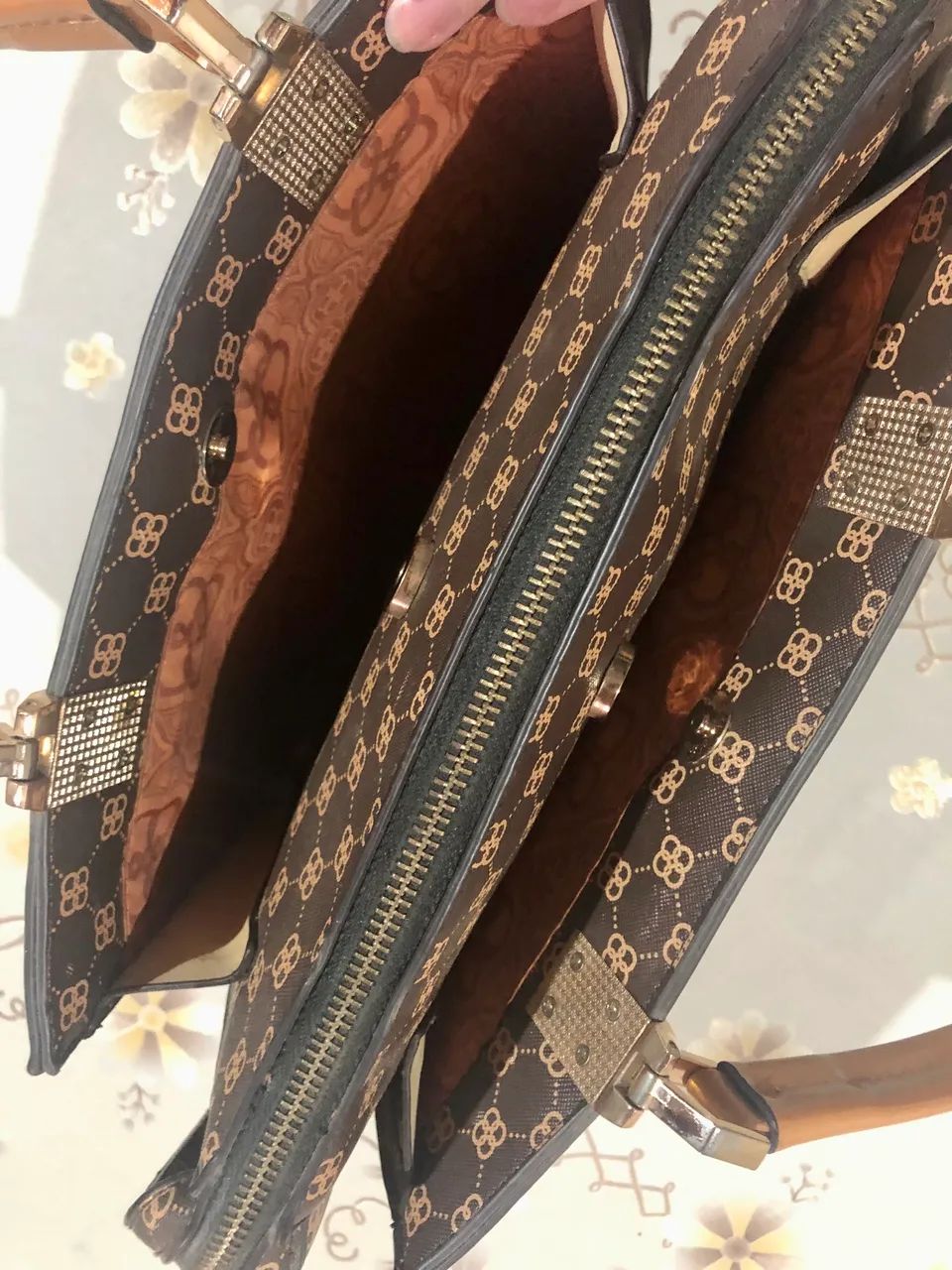 Bolsa Feminina da Marca Chenson - Foto 5