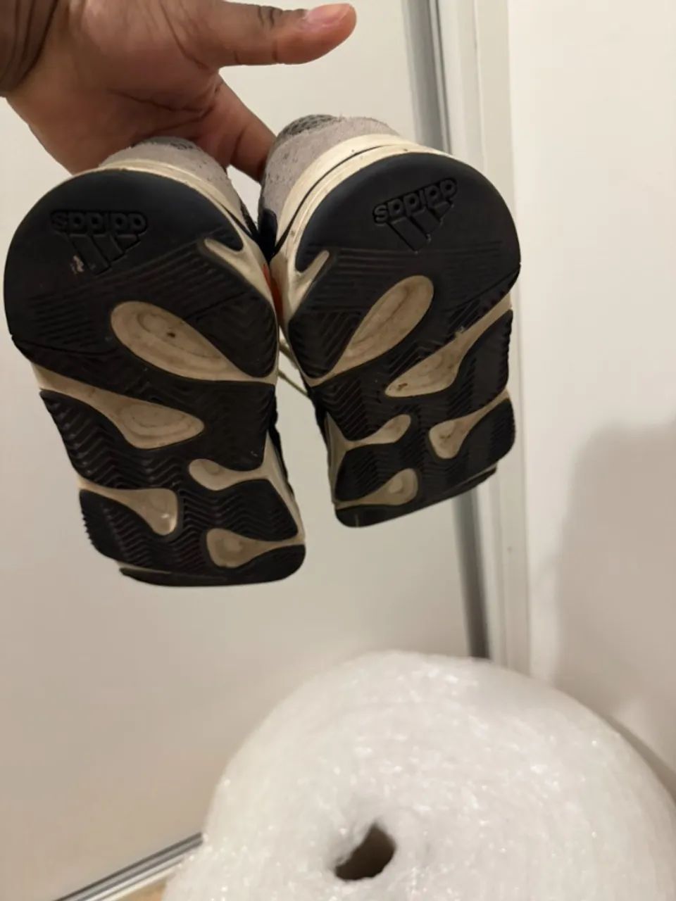 Tênis Yeezy 700 V1 Wave Runner - Foto 5