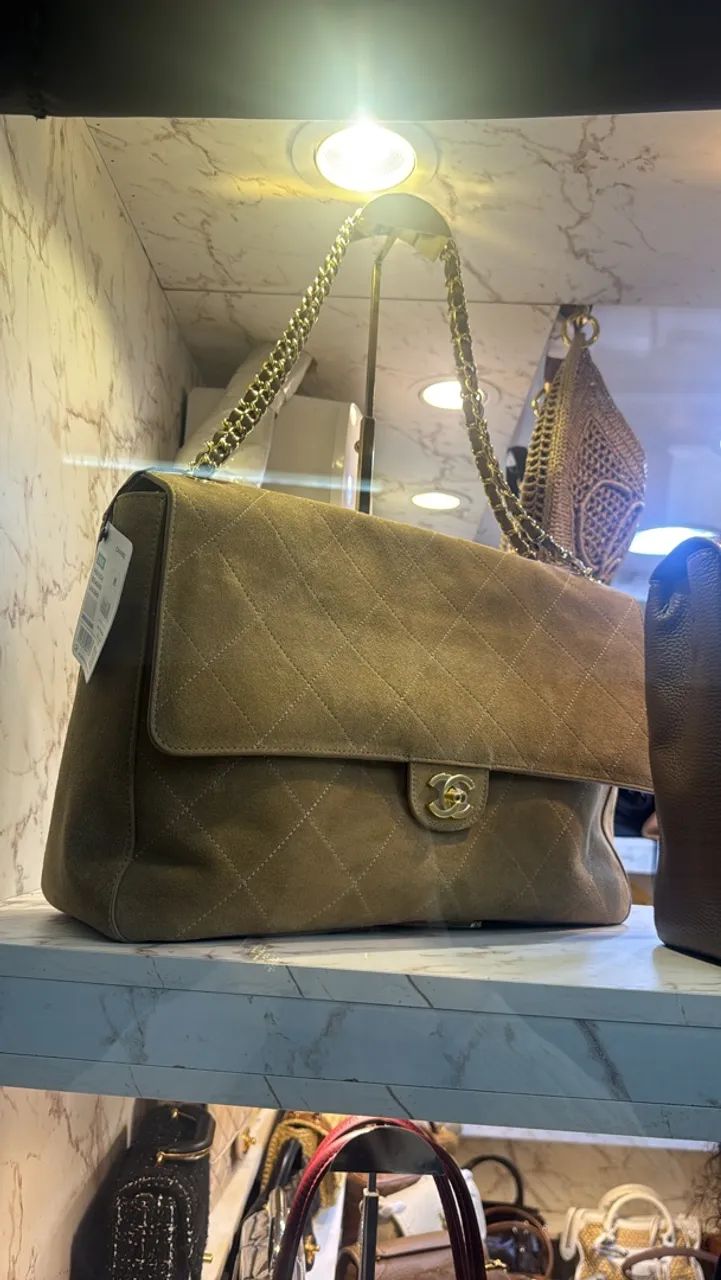 Bolsa maxi Chanel camurça nova  - Foto 5