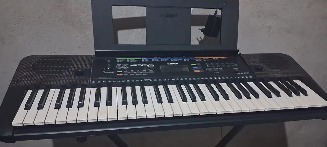 Teclado Yamaha  - Foto 2
