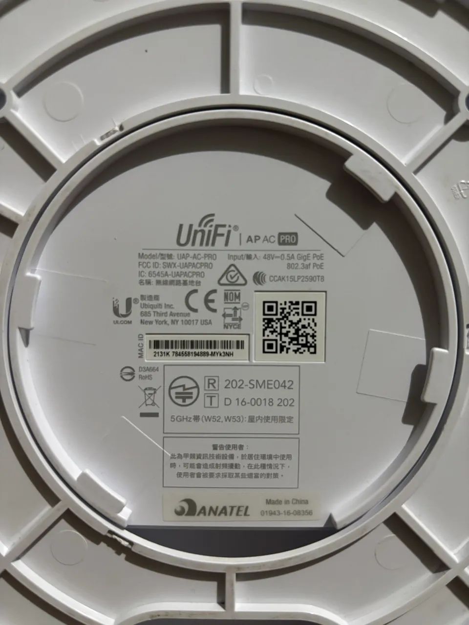 Access Points Ubiquiti UniFi (AP AC PRO e AP LR) - Juntos ou Separados