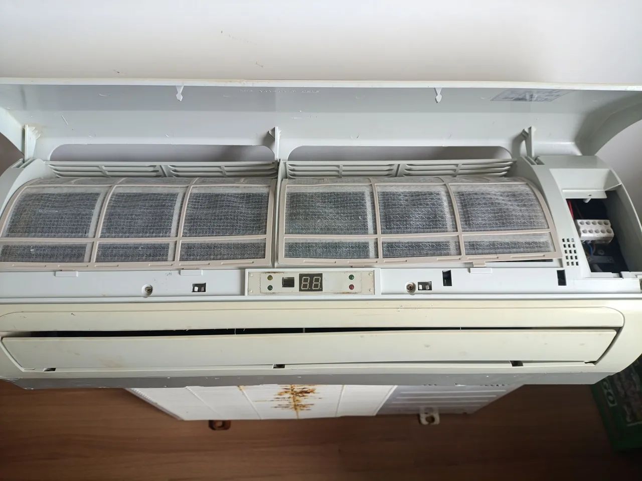 Spliter electrolux 12.000 BTUs , funcionando perfeitamente.  - Foto 2