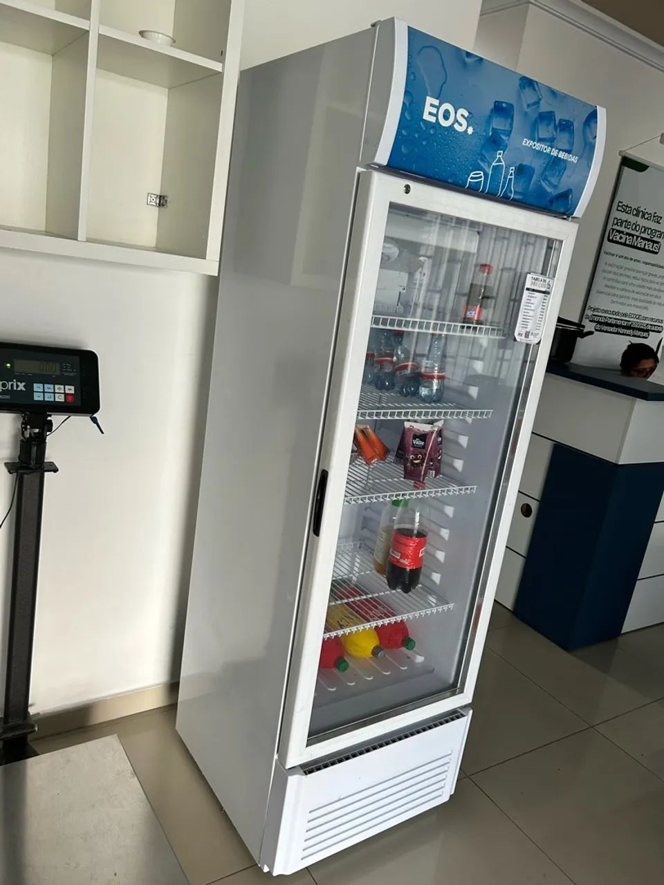 Expositor de bebidas 295 litros 