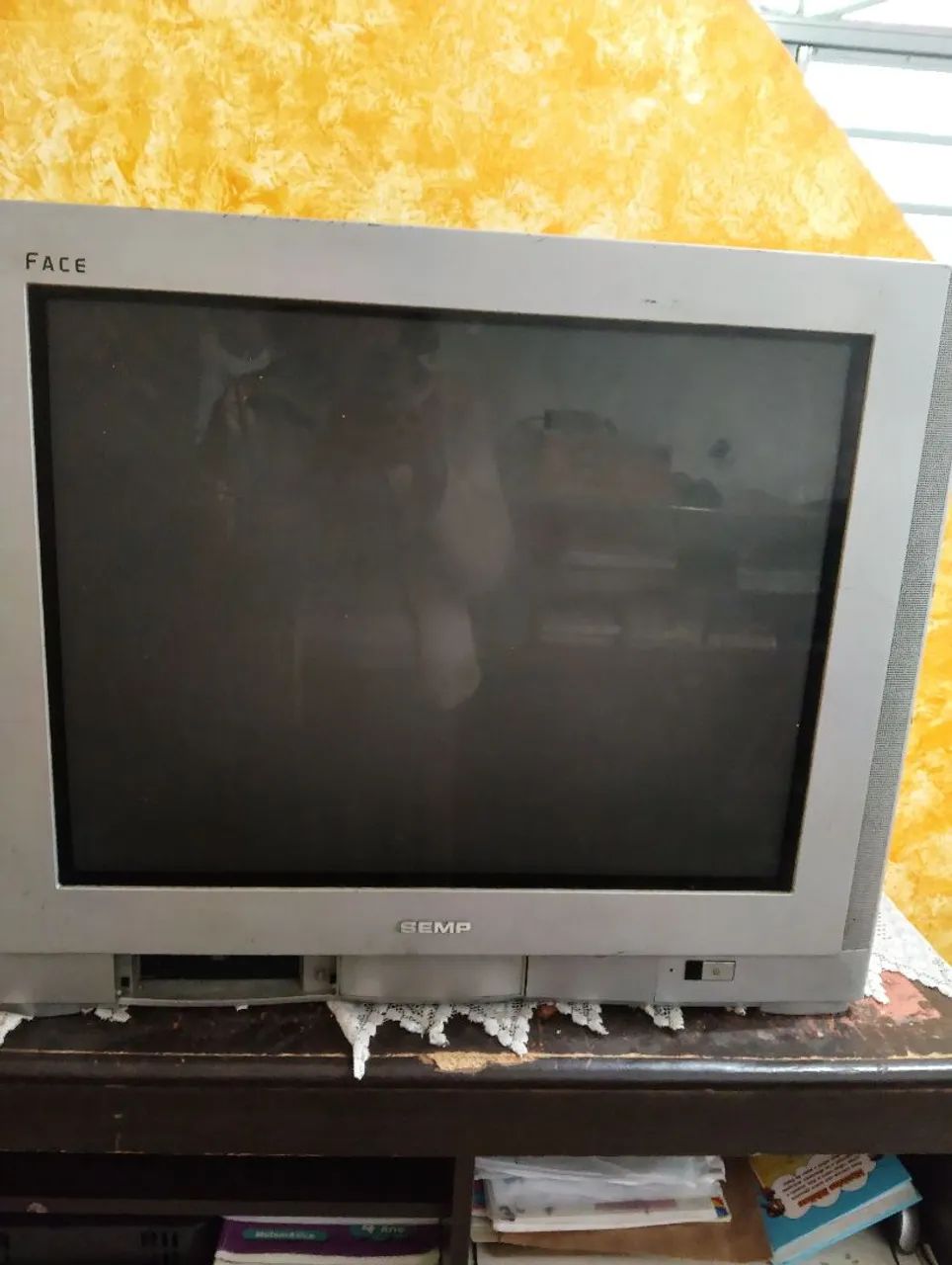 Tv antiga