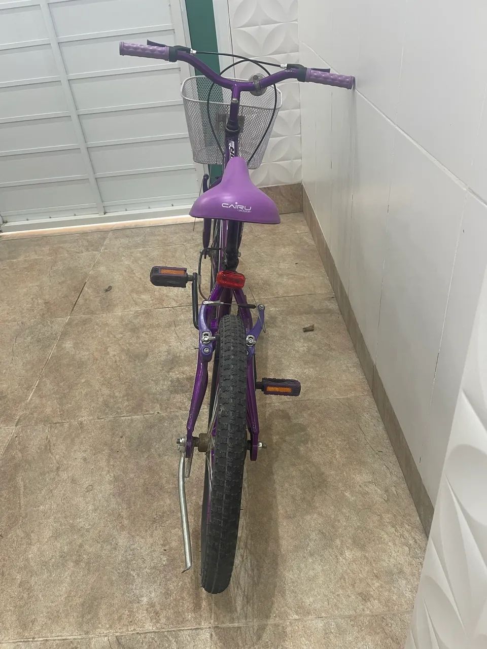 Bicicleta infantil feminina pouco usada  - Foto 2