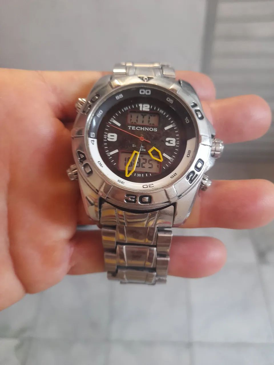 Vendo um relógio técnico UTC funcionando perfeitamente  - Foto 5