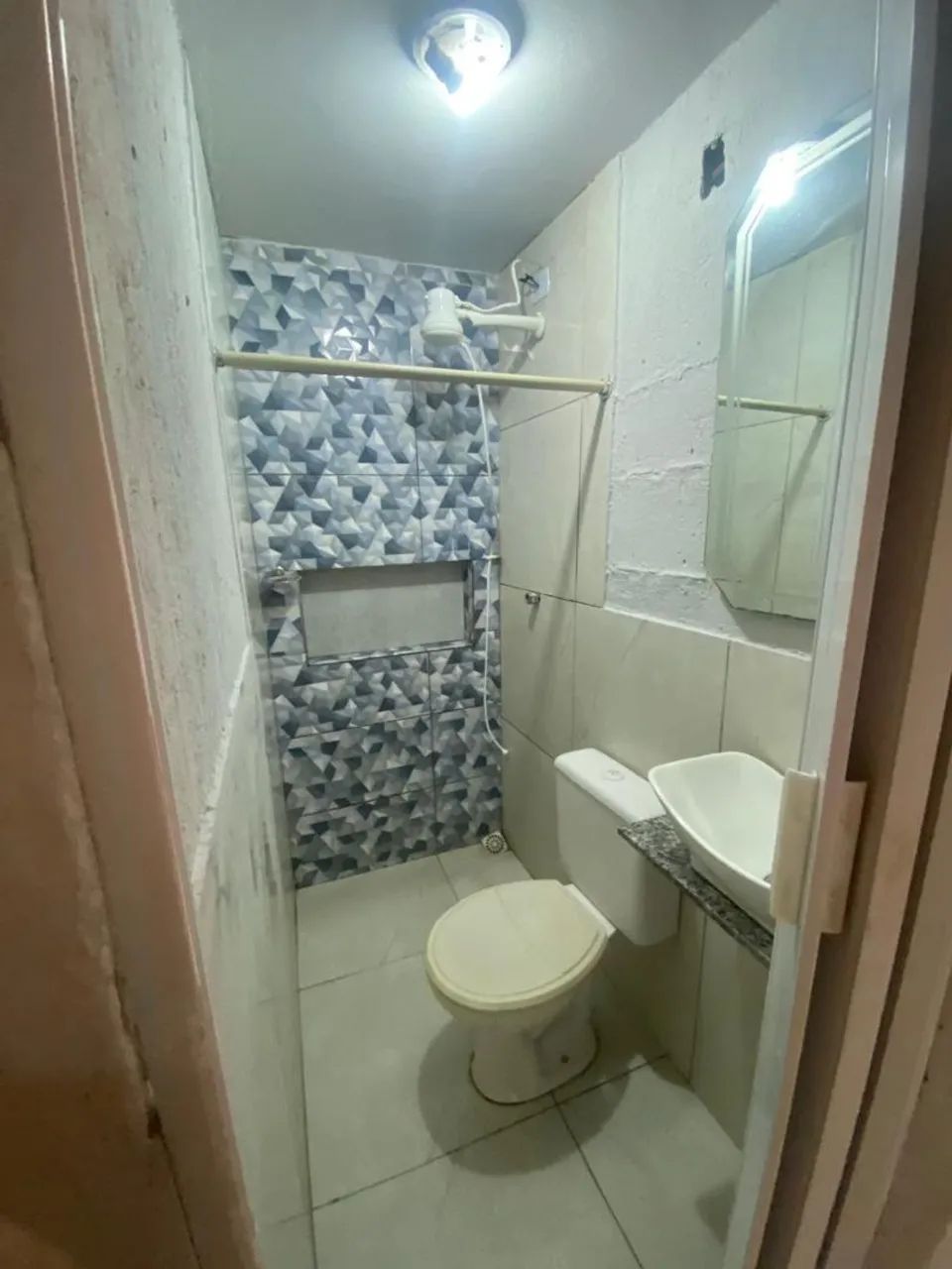 Alugo bela casa  - Foto 5