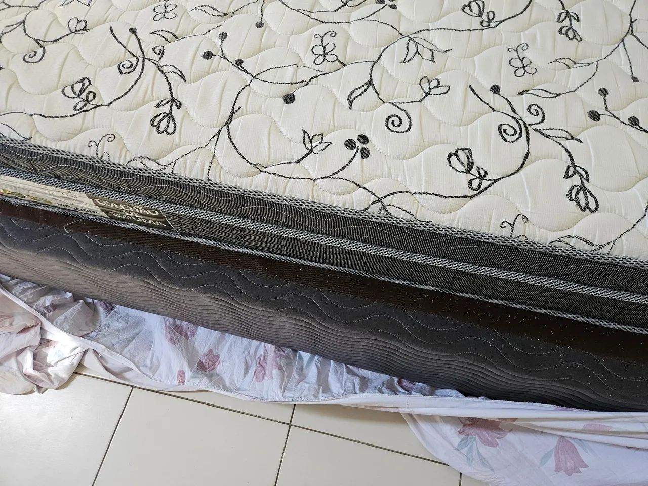 Cama com colchao Ortobom King Size + base - Foto 5