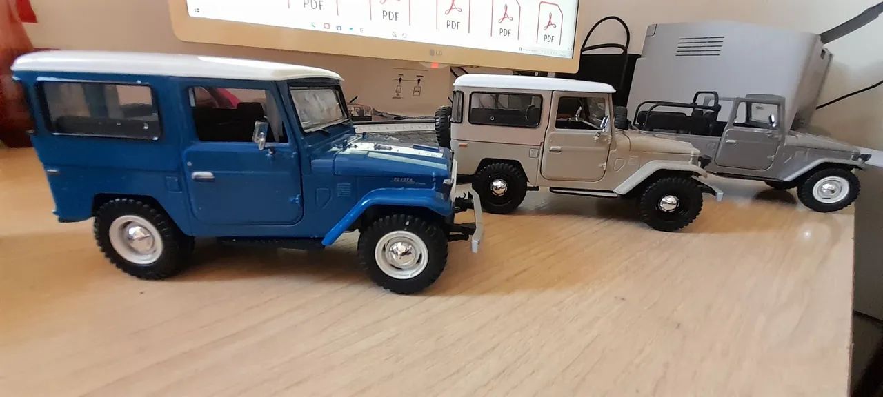 Miniatura Toyota Bandeirantes  - Foto 4