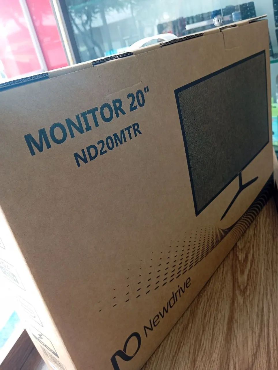 Monitor 20" Newdrive 