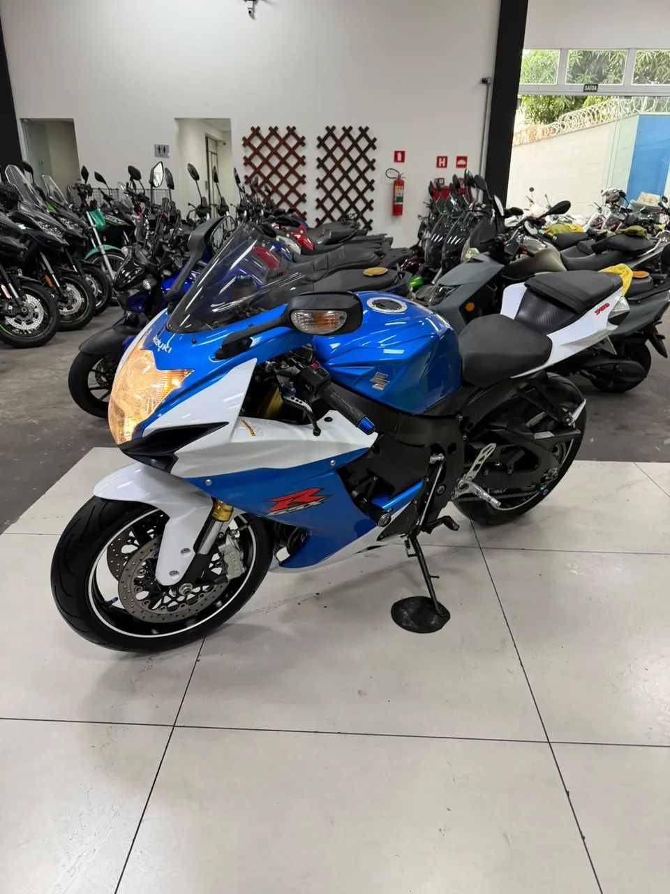 SUZUKI GSX R750 - Foto 5