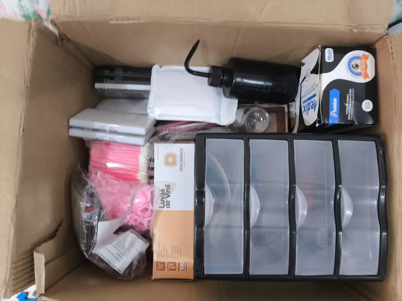 Material de extensão de cílios 