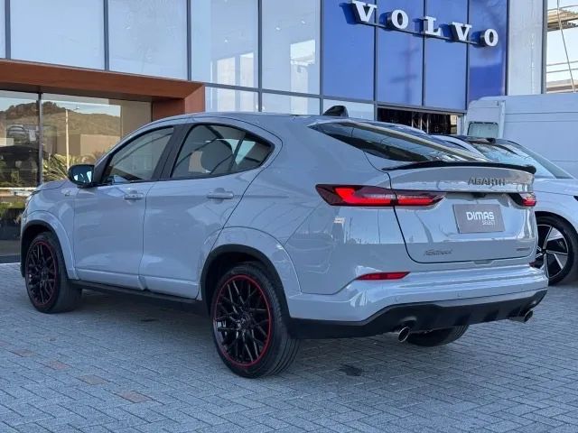 Fiat Fastback Abarth Turbo Flex 1.3 Aut. 2025 - Foto 4