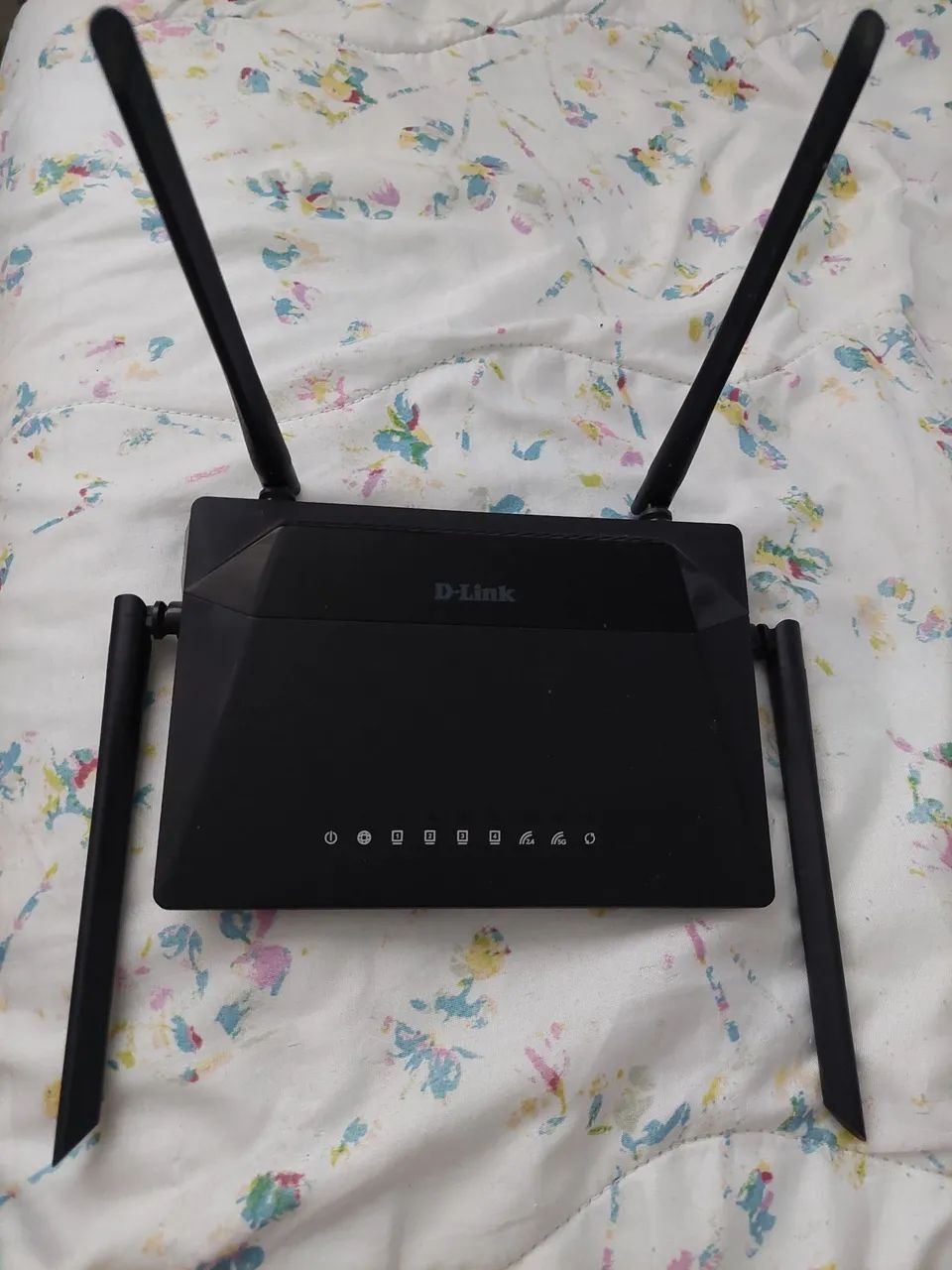 Vendo roteador D-Link dir 842 velocidade 5GHz 