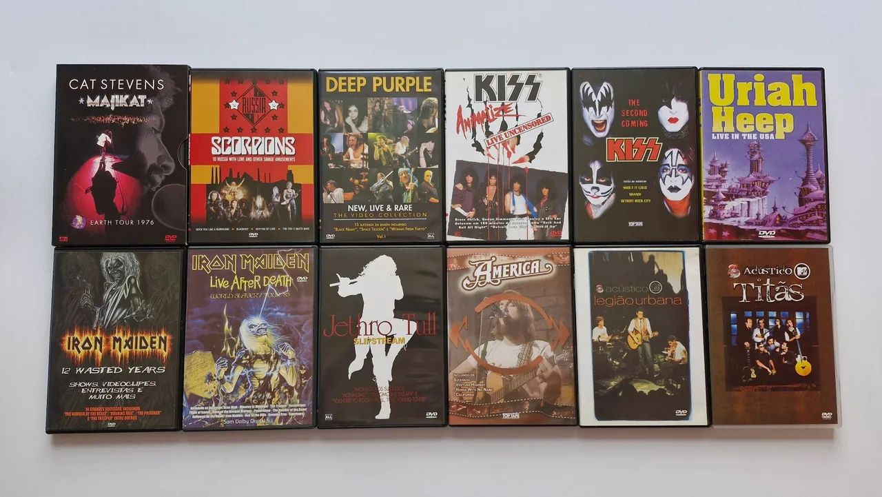 Lote de DVDs de bandas 