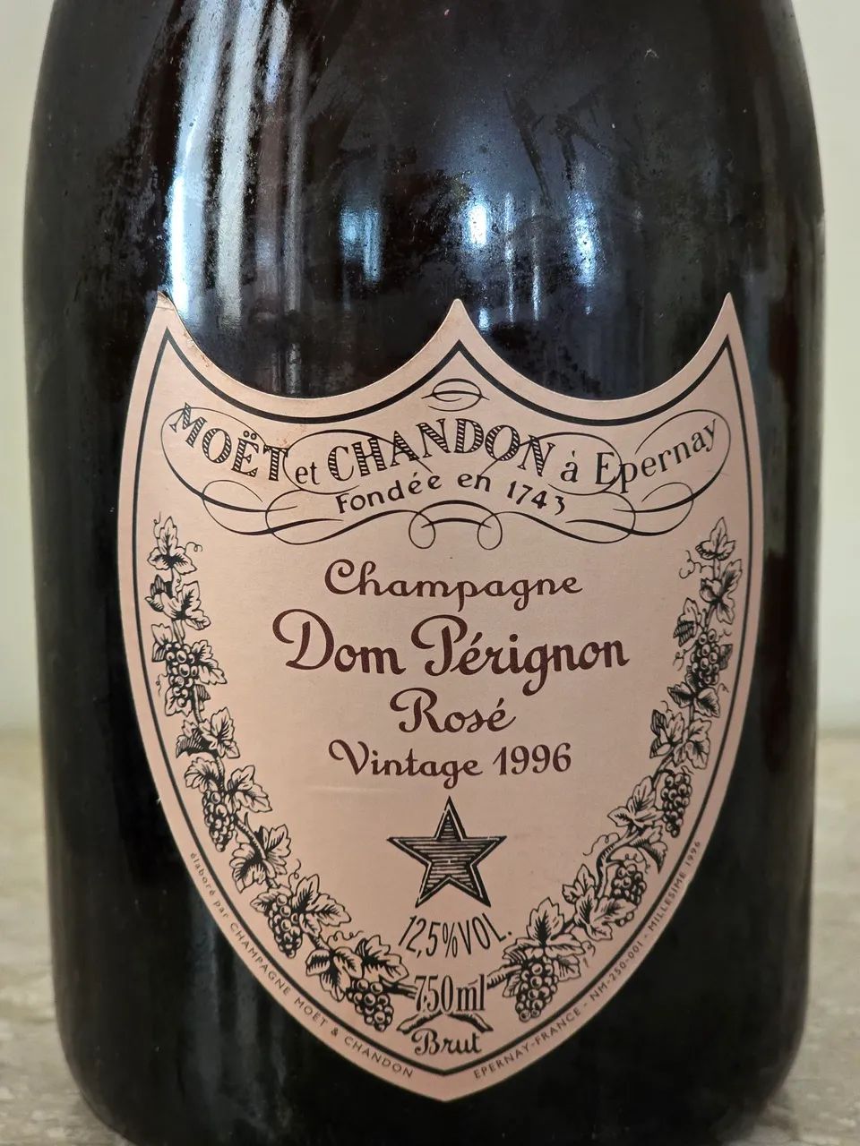 DOM PÉRIGNON ROSÉ VINTAGE 1996 - Hobbies e coleções - Parque
