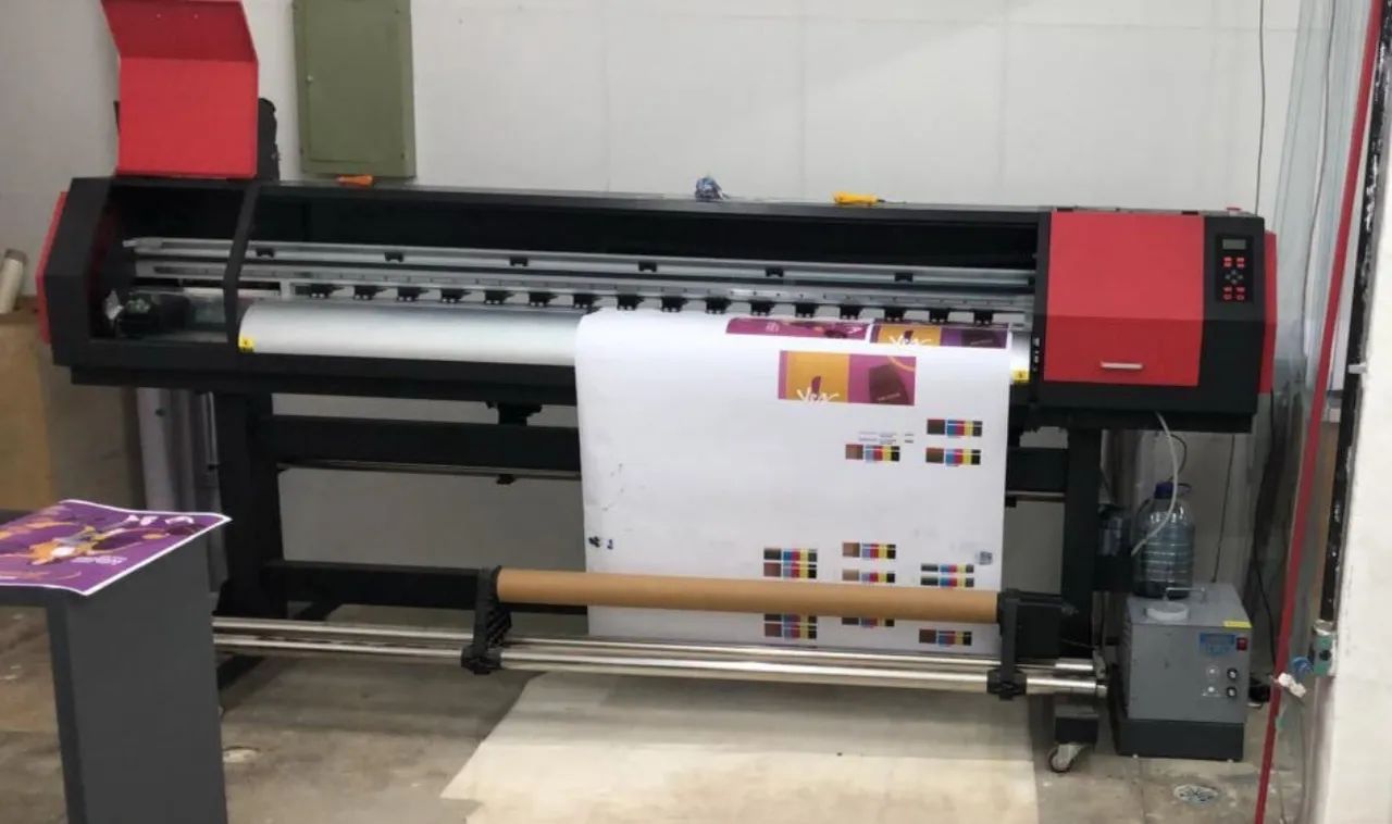 Impressora Uv de 1.90 m com cabeça XP600