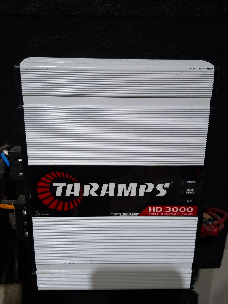 Amplificador taramps