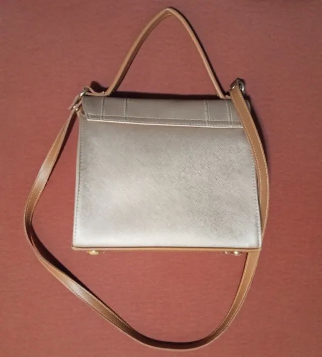 Bolsa de mão e ombro da Mônica Sanches - Foto 2