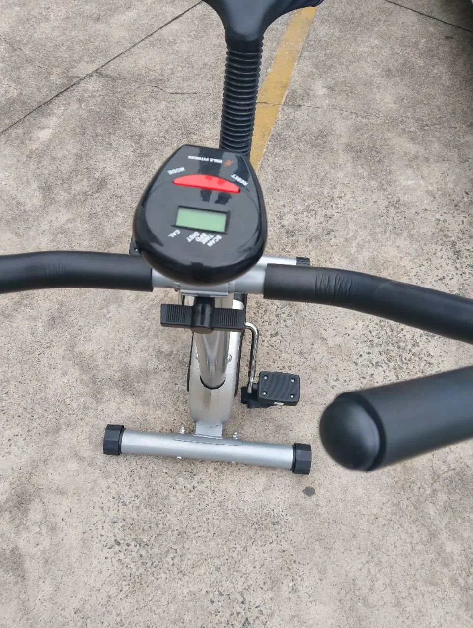 Bicicleta ginástica nova 