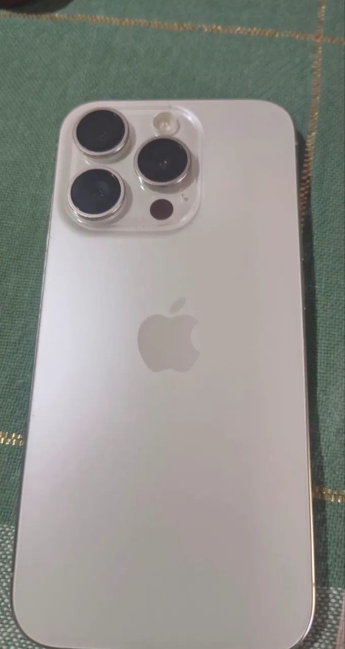 iPhone 15 pro 128 - Foto 2