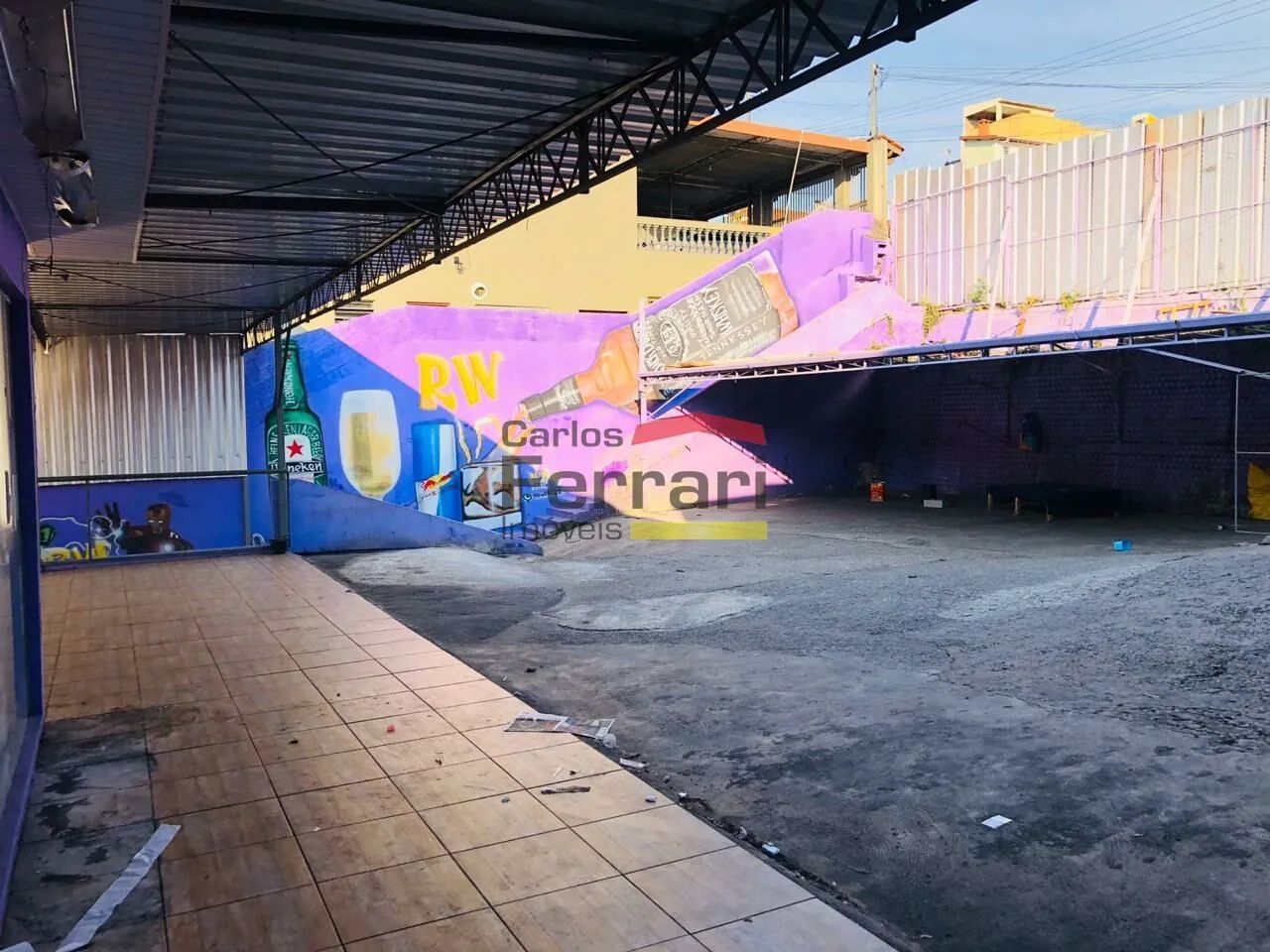 ALUGO PONTO COMERCIAL / SALÃO