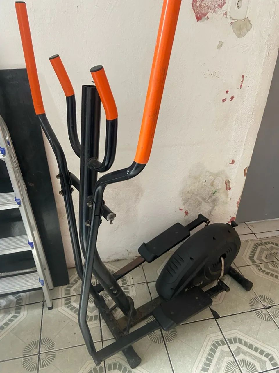 Bicicleta de exercício  - Foto 3
