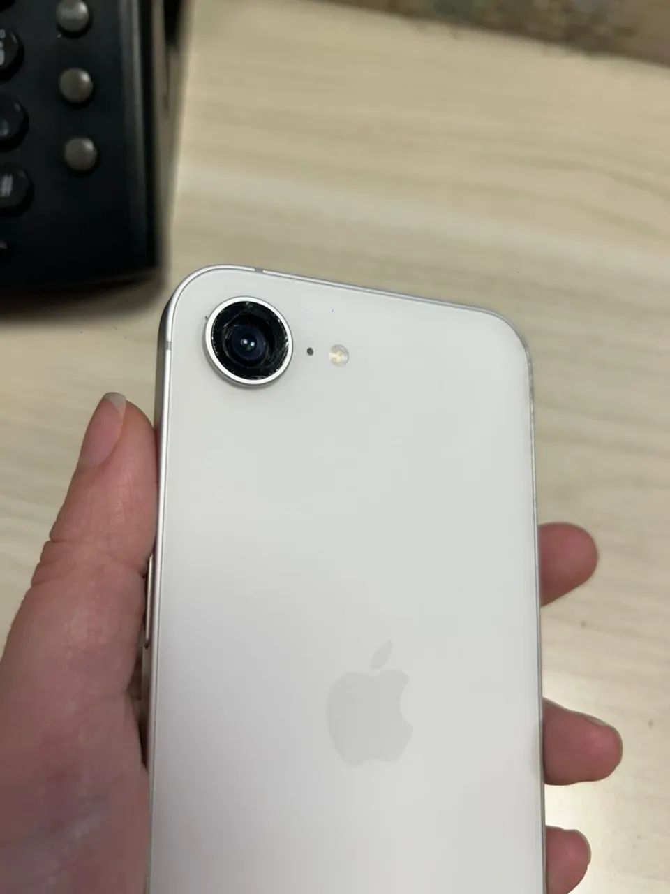 iPhone 16E - Foto 2