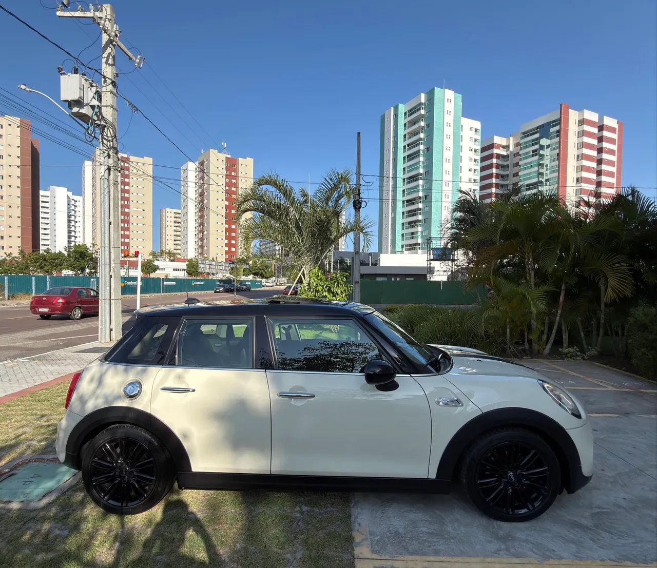 Mini Cooper S 2.0 Turbo 16V 5P Aut. 2017 - Foto 5
