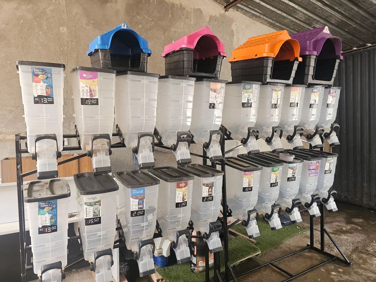 Dispenser de ração 