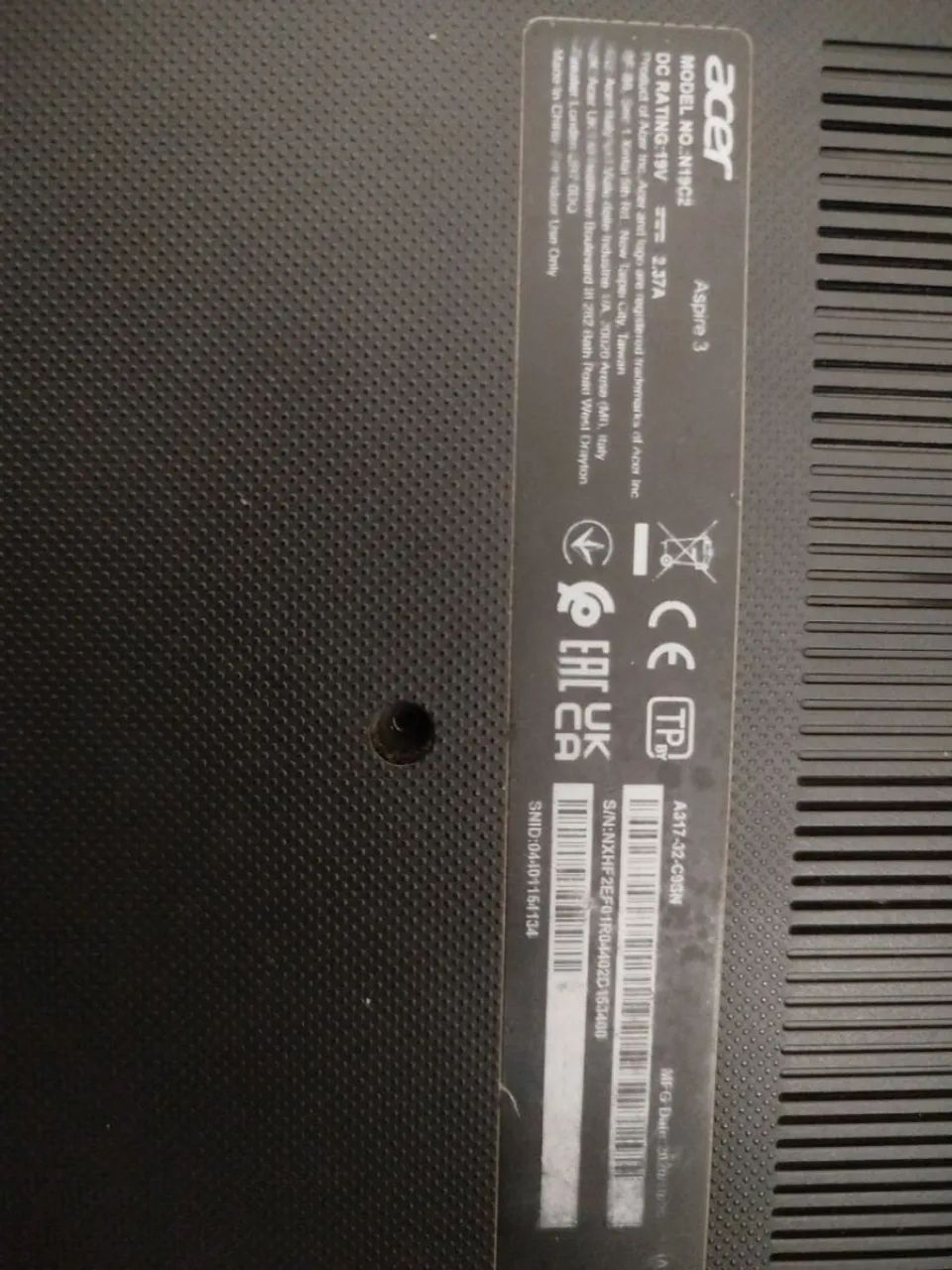 Notebook quebrado para retirada de peças  - Foto 2