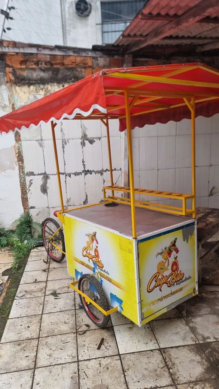 Carrinho de uso geral para ambulantes. 