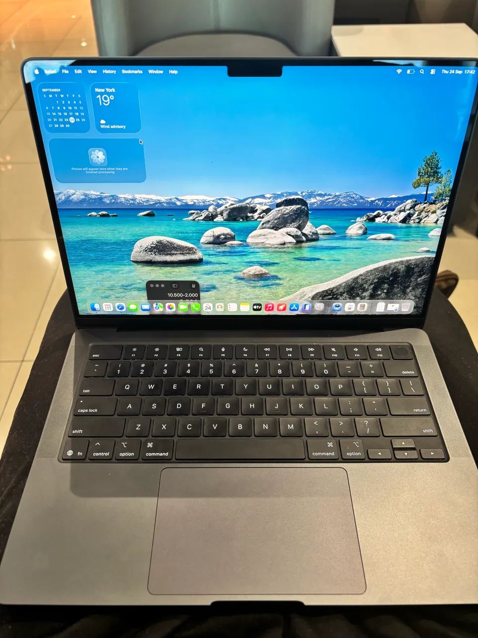 Apple 2025 MacBook Pro (de 14 polegadas, Chip M5 da Apple com CPU de 10 núcleos e GPU de 1 - Foto 5