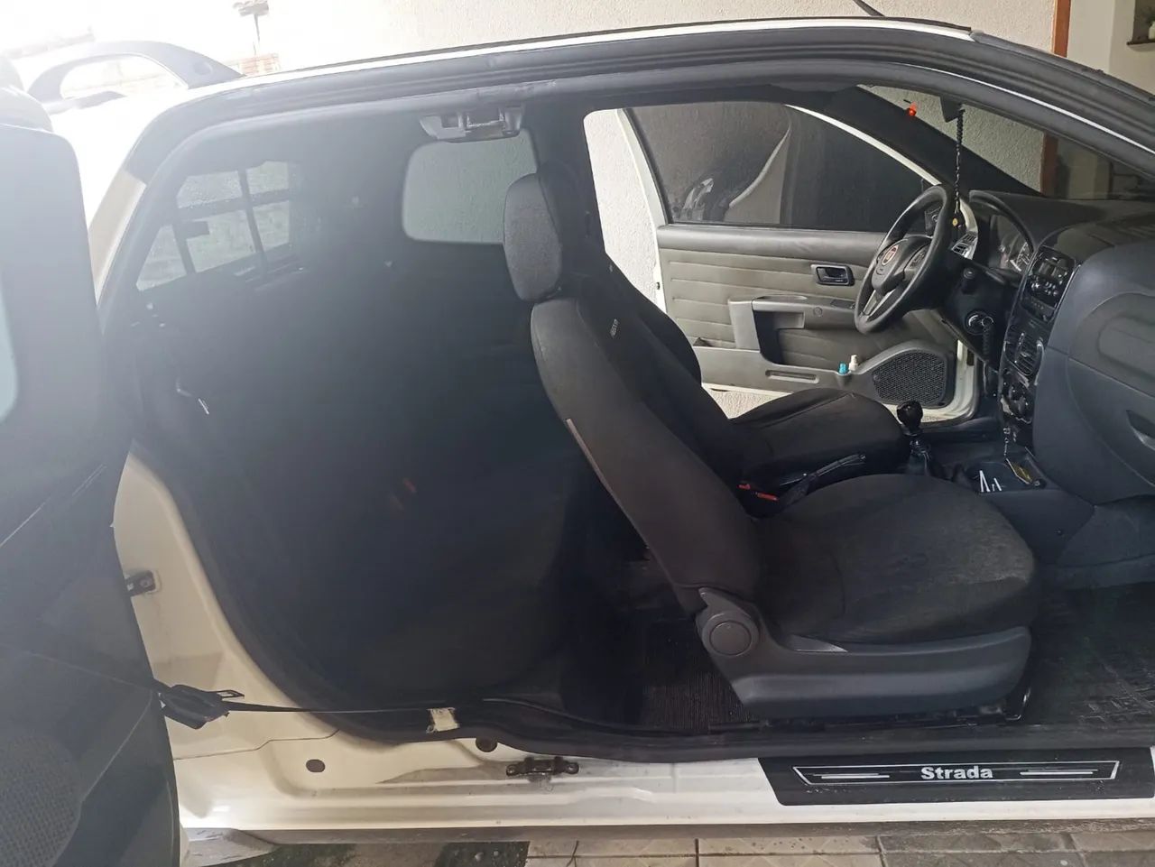 Fiat Strada Freedom 1.4 Flex 8V CD 2019 - Foto 4