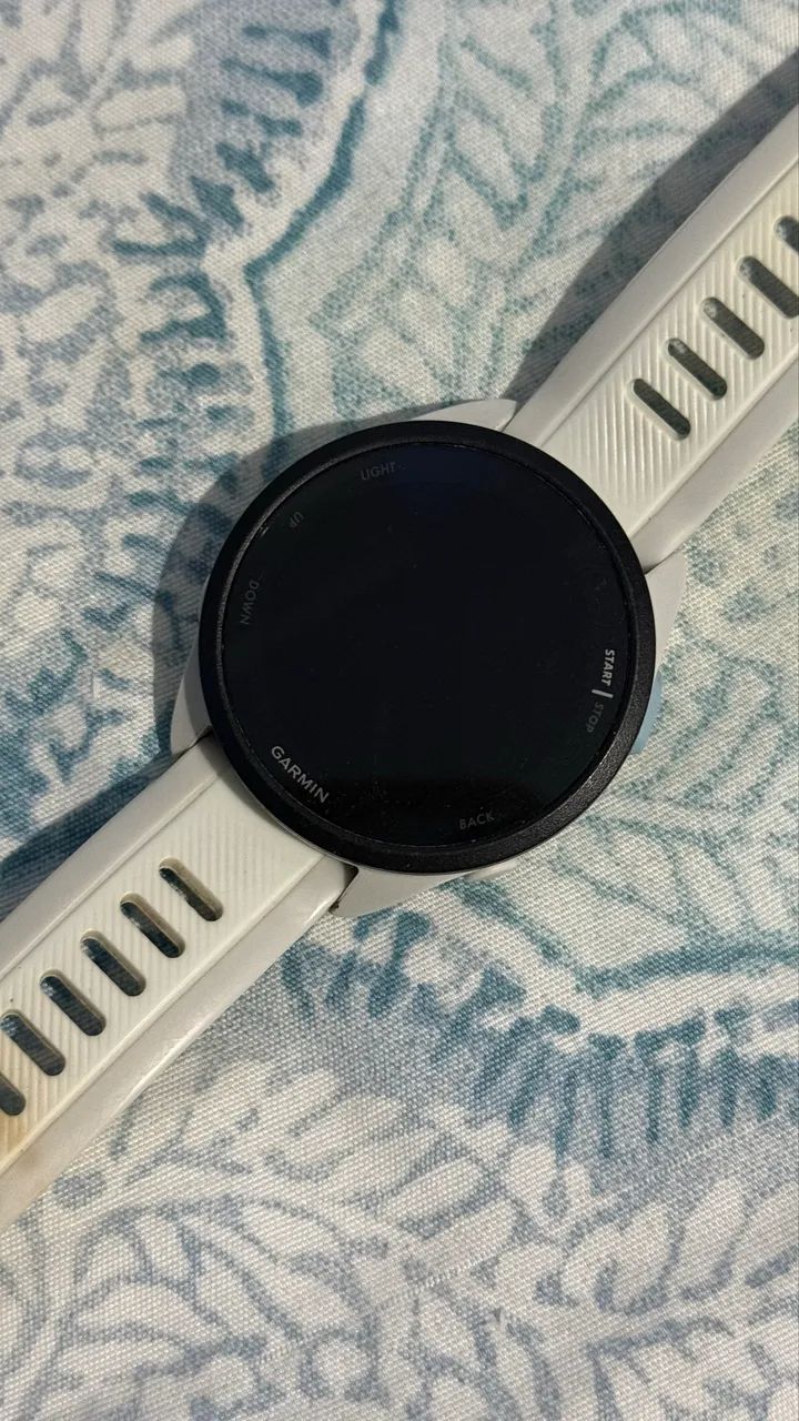 Garmin Forerunner 165 Branco AMOLED + Caixa | Excelente estado - Foto 3