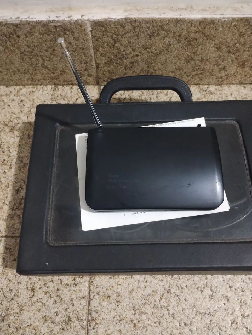 Microfone de lapela e amplificador (kit aula) - Foto 4